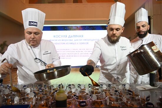 Выставка "Россия". Гастропредставление "Проложившие путь в Сибирь"