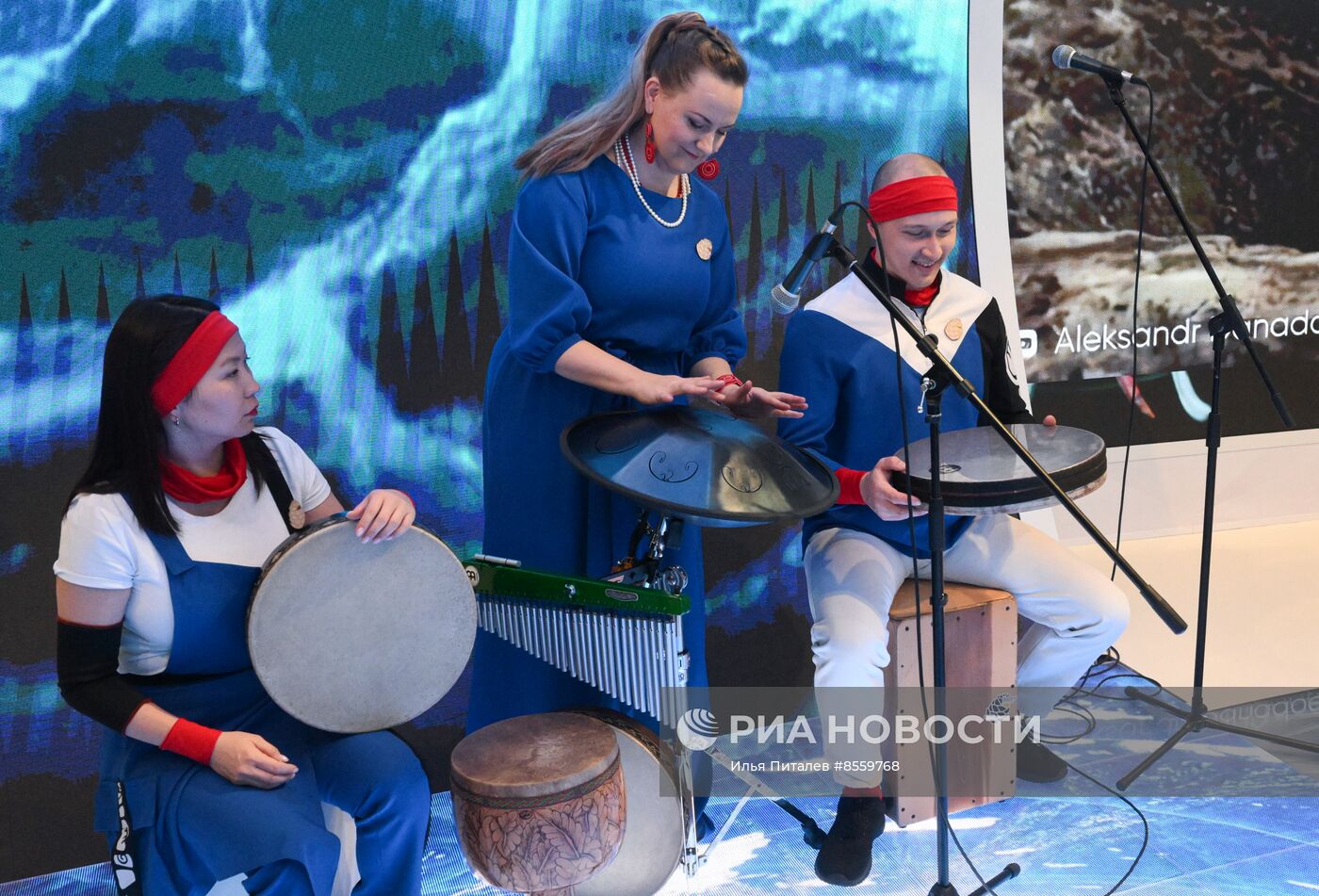 Выставка "Россия". "Байкальский Олимп"