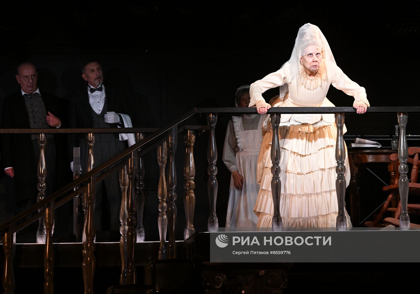 Спектакль "Чудо святого Антония" в театре "Современник"