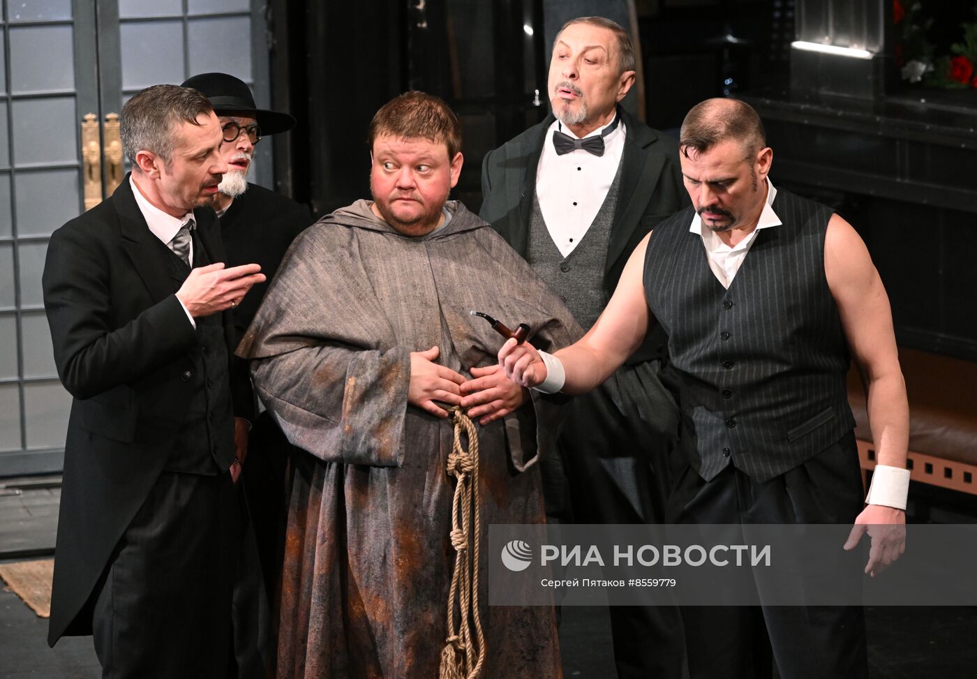 Спектакль "Чудо святого Антония" в театре "Современник"