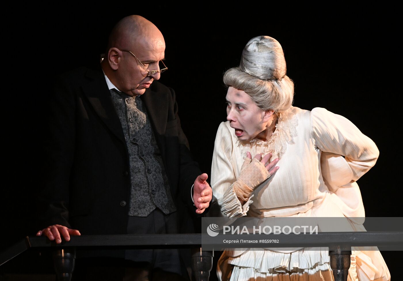 Спектакль "Чудо святого Антония" в театре "Современник"