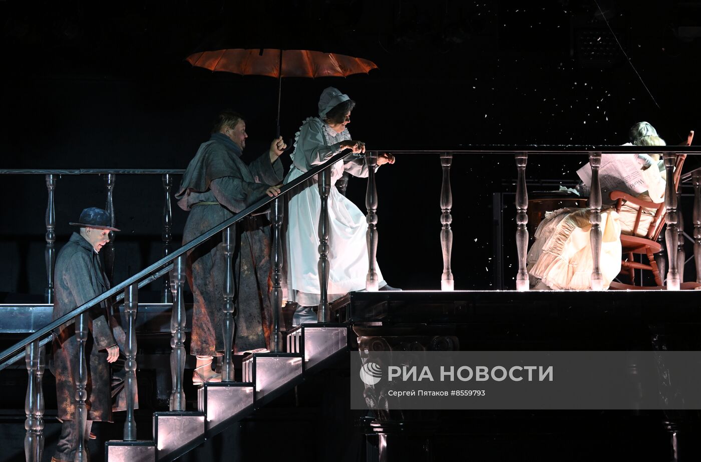 Спектакль "Чудо святого Антония" в театре "Современник"