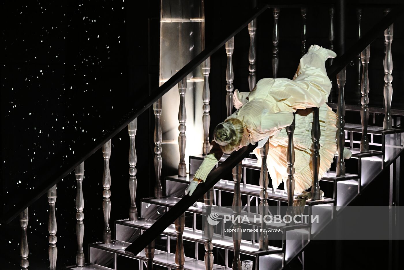 Спектакль "Чудо святого Антония" в театре "Современник"