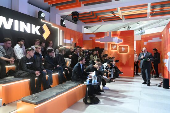 Выставка "Россия". Новое поколение кадров для цифровой промышленности