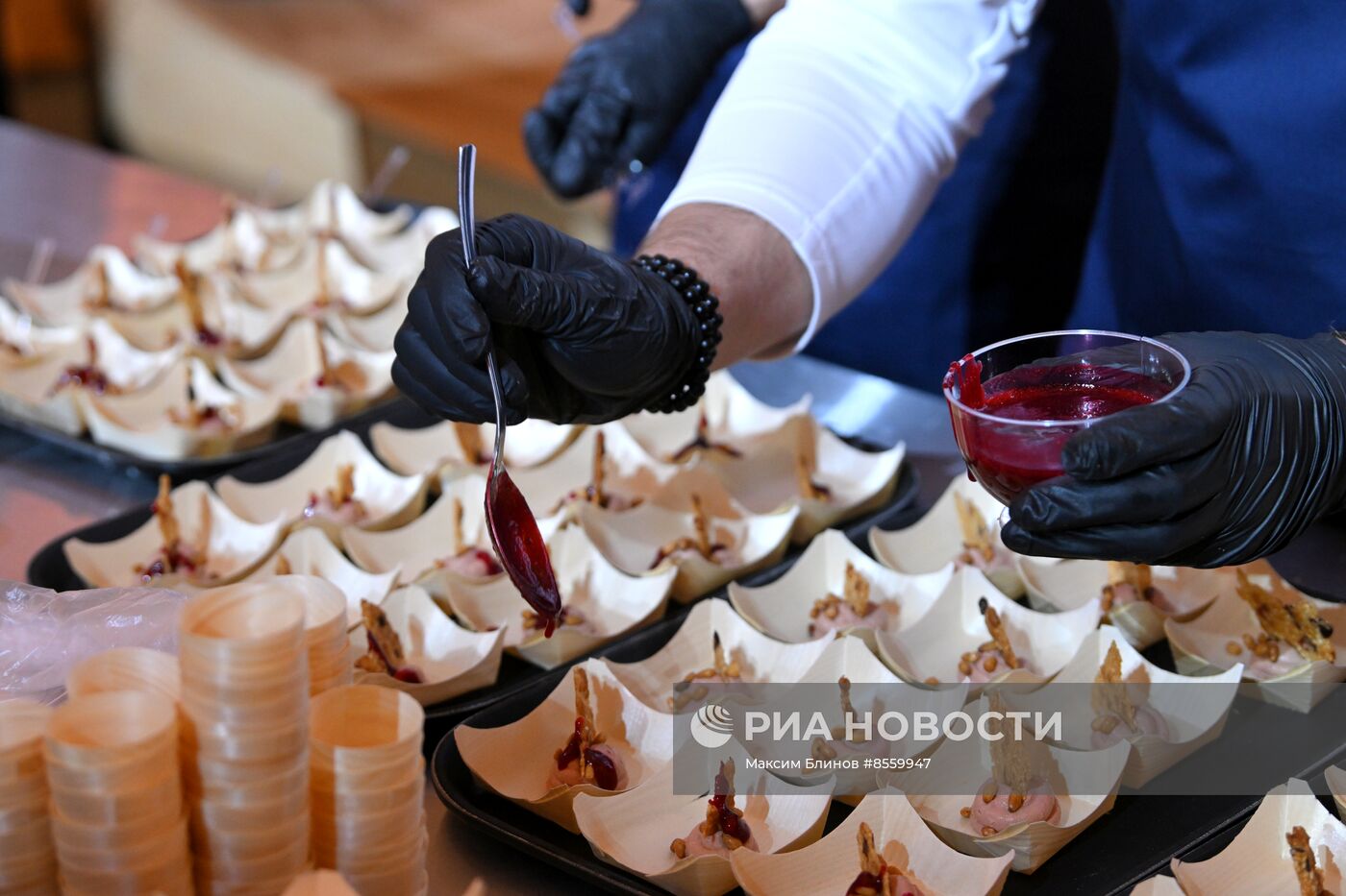 Выставка "Россия". Мастер-классы по приготовлению региональных блюд