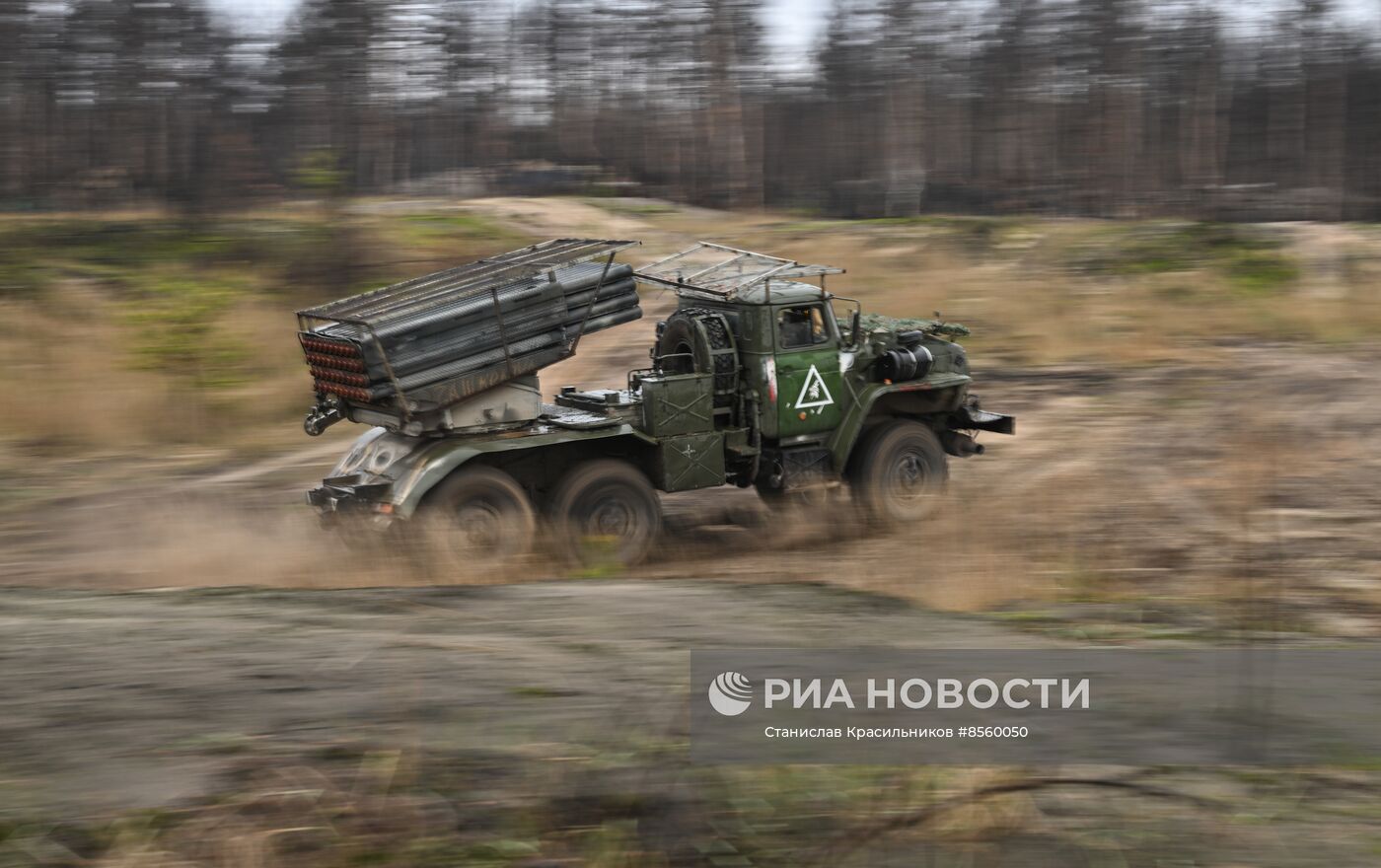 Боевая работа расчетов РСЗО БМ-21 "Град" гвардейского мотострелкового полка ЦВО на Краснолиманском направлении СВО