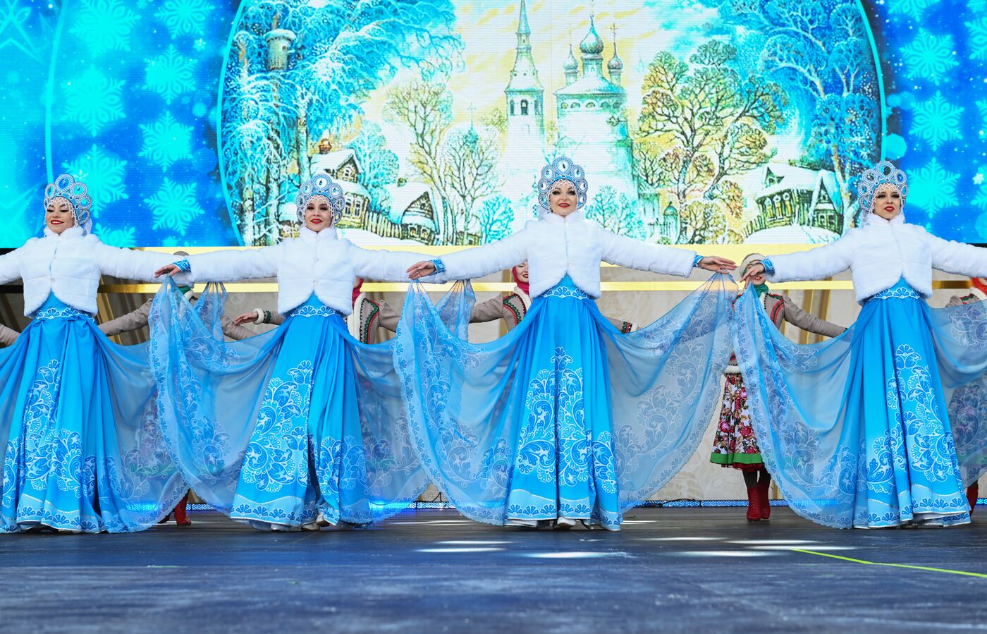 Выставка "Россия". День рождения Деда Мороза из Великого Устюга