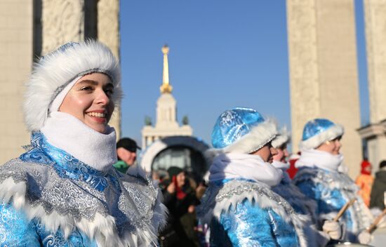 Выставка "Россия". День рождения Деда Мороза из Великого Устюга