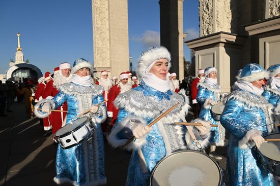 Выставка "Россия". День рождения Деда Мороза из Великого Устюга