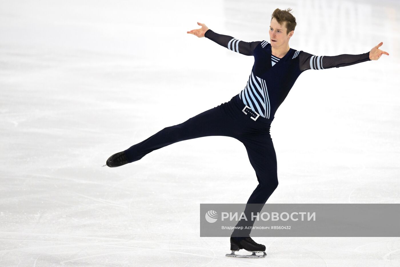 Фигурное катание. Гран-при России "Волжский пируэт". Мужчины. Короткая программа