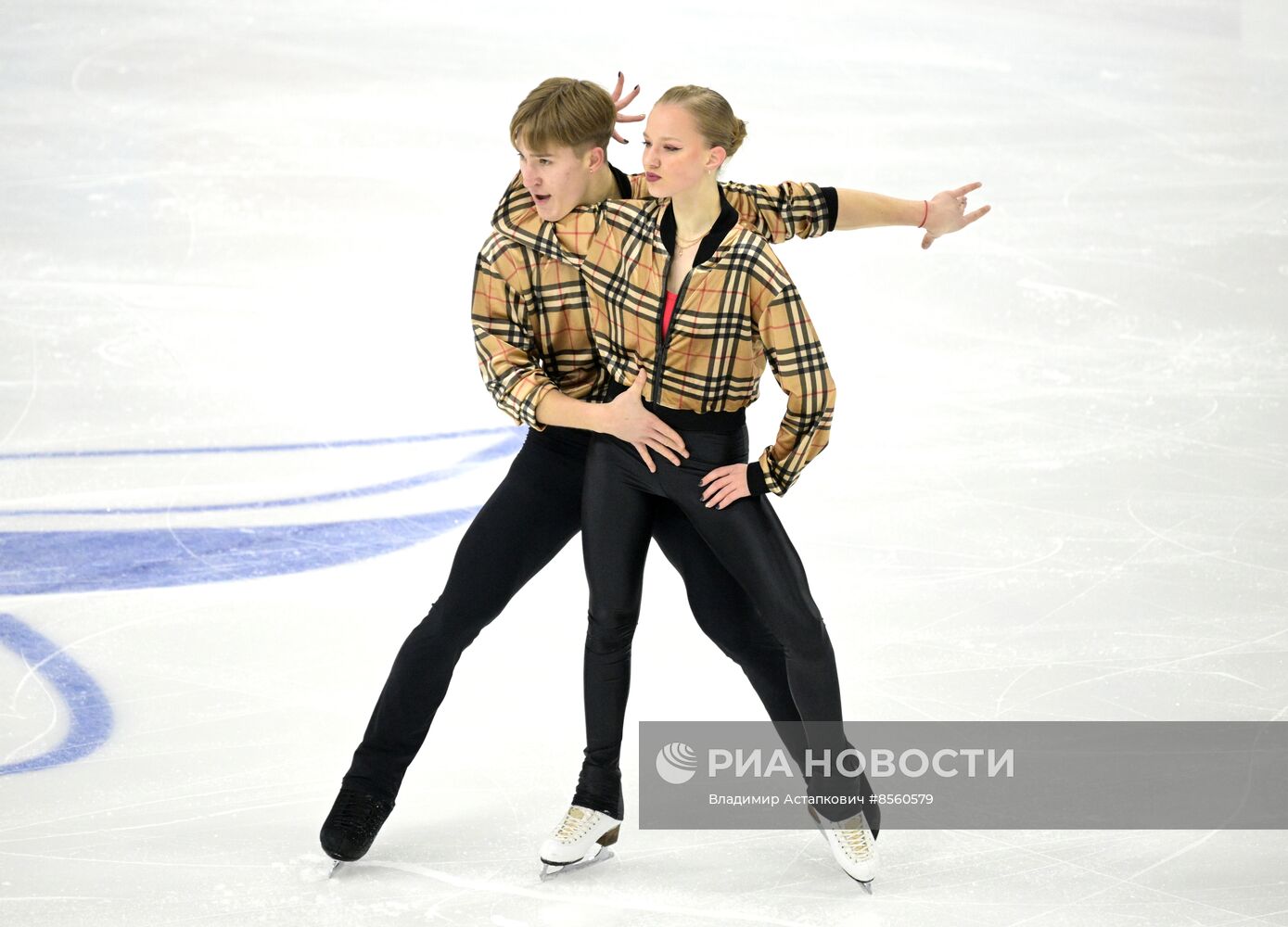 Фигурное катание. Гран-при России "Волжский пируэт". Танцы. Ритмический танец