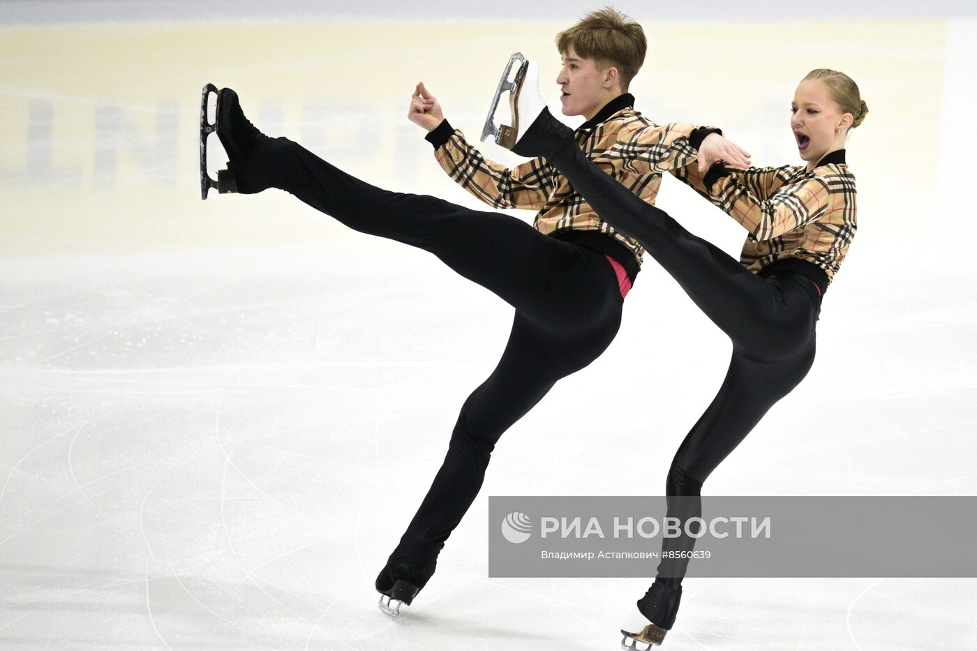 Фигурное катание. Гран-при России "Волжский пируэт". Танцы. Ритмический танец
