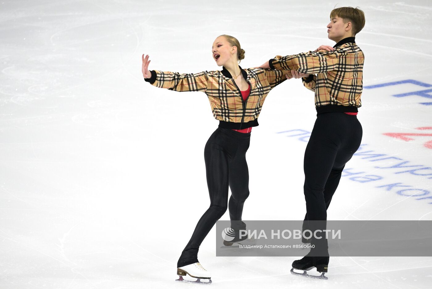 Фигурное катание. Гран-при России "Волжский пируэт". Танцы. Ритмический танец