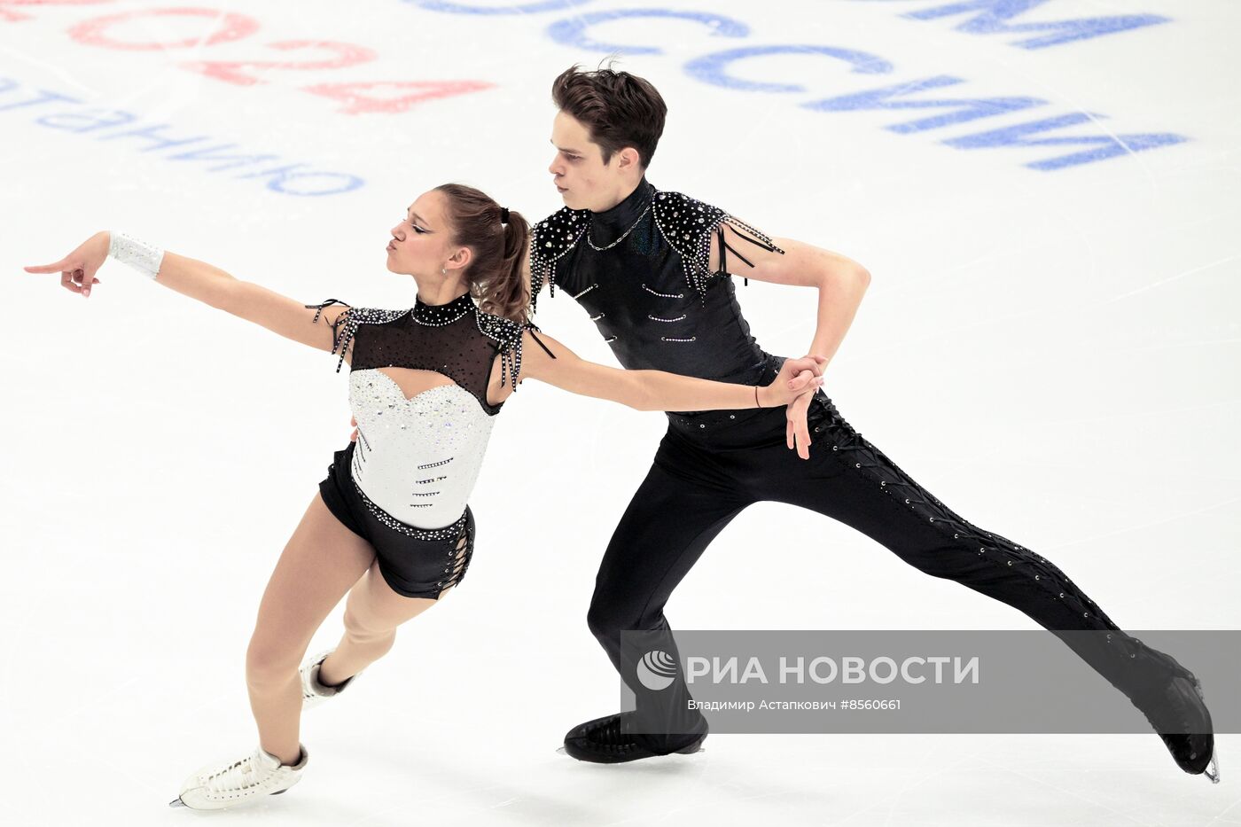 Фигурное катание. Гран-при России "Волжский пируэт". Танцы. Ритмический танец
