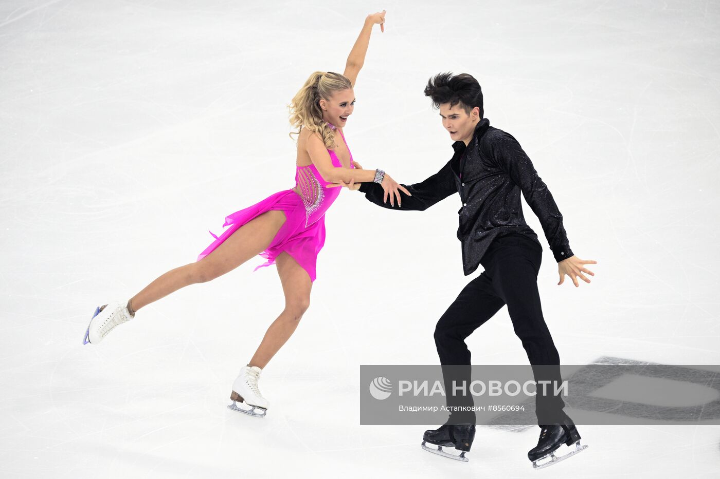 Фигурное катание. Гран-при России "Волжский пируэт". Танцы. Ритмический танец