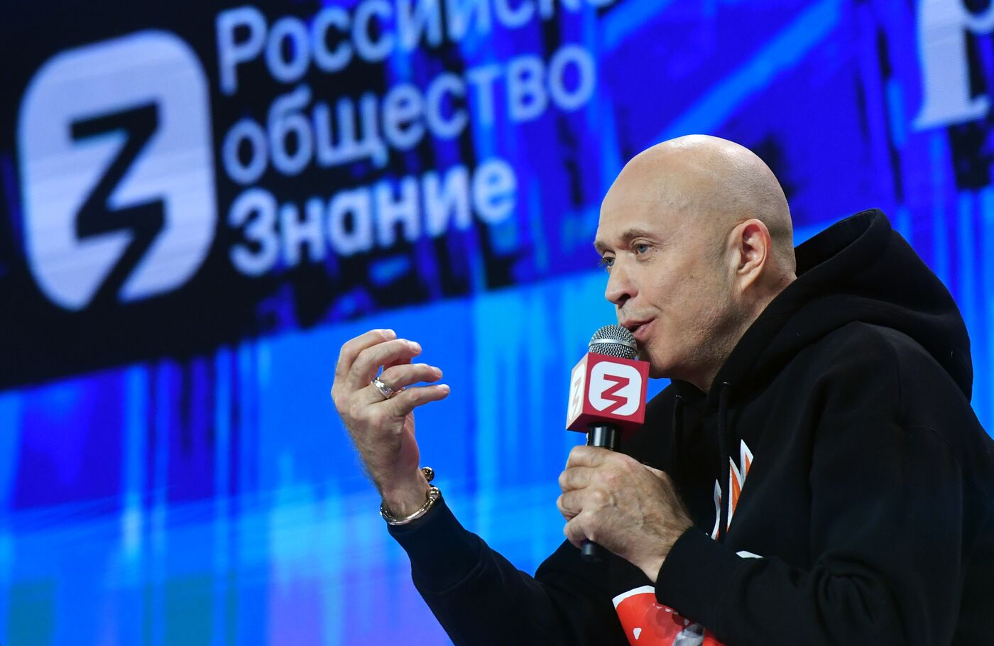 Выставка "Россия". "Необъяснимо, но факт. Метафизика будущего". Встреча с Сергеем Дружко