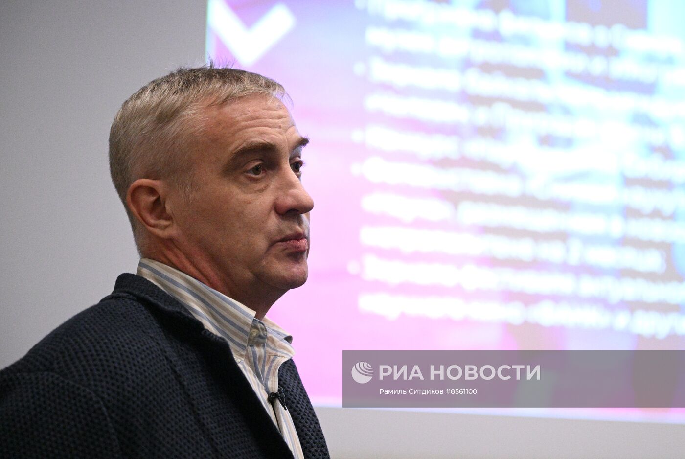 Выставка "Россия". Фестиваль научного и индустриального кино Сибири "Кремний"