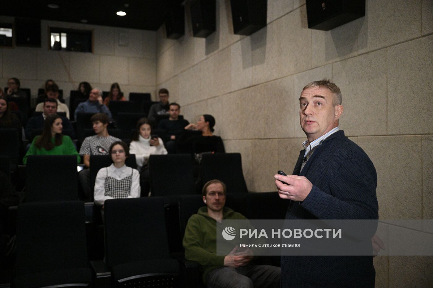 Выставка "Россия". Фестиваль научного и индустриального кино Сибири "Кремний"