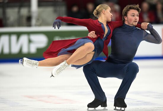 Фигурное катание. Гран-при России "Волжский пируэт". Танцы. Произвольный танец