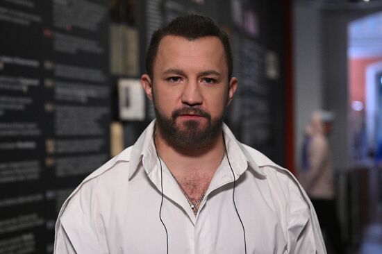 Выставка "Россия". Концерт "Настоящие"