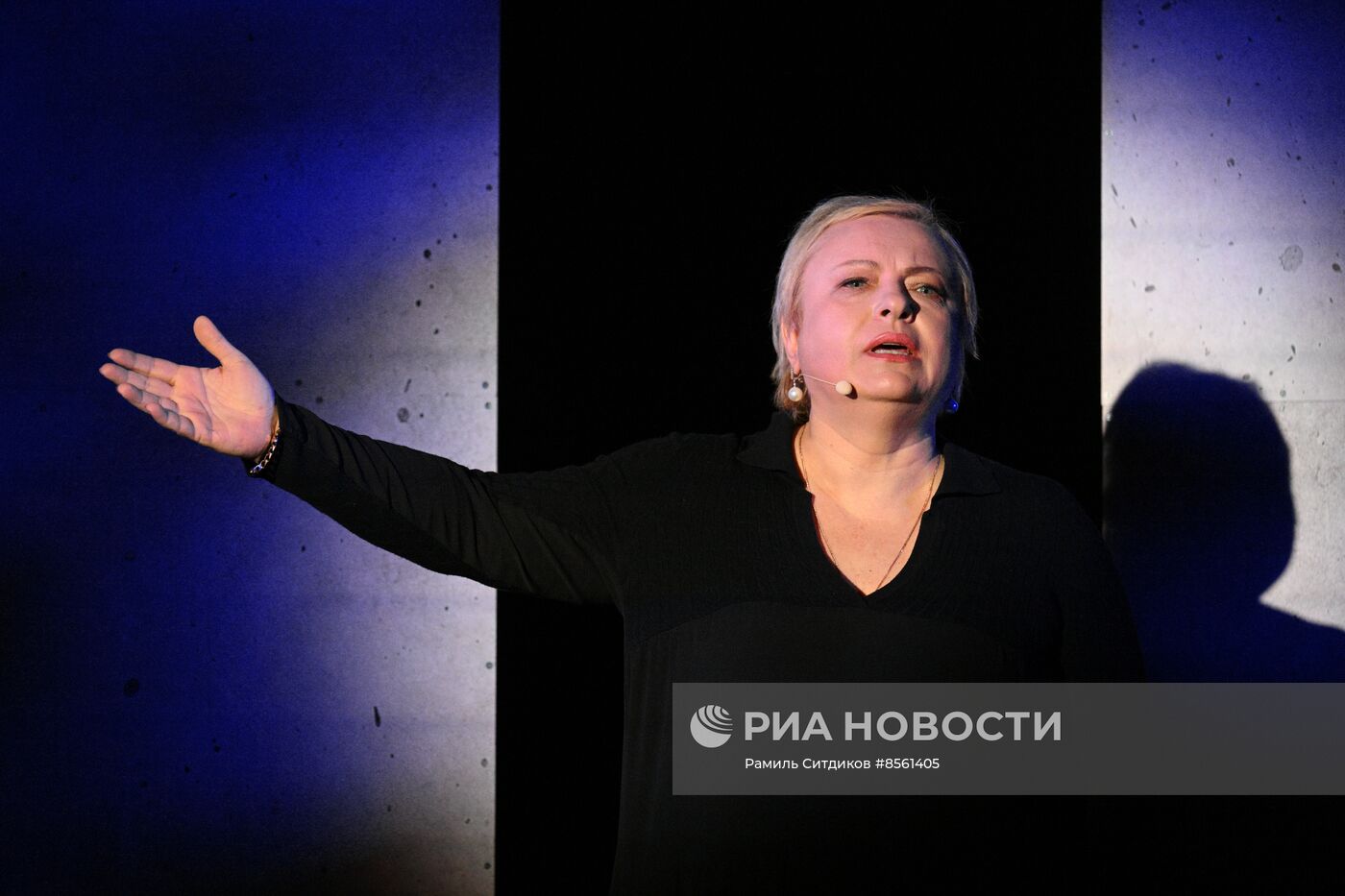 Выставка "Россия". Концерт "Настоящие"