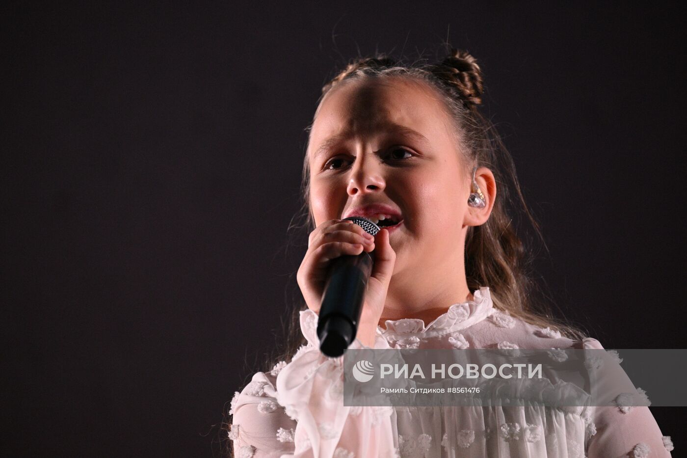 Выставка "Россия". Концерт "Настоящие"