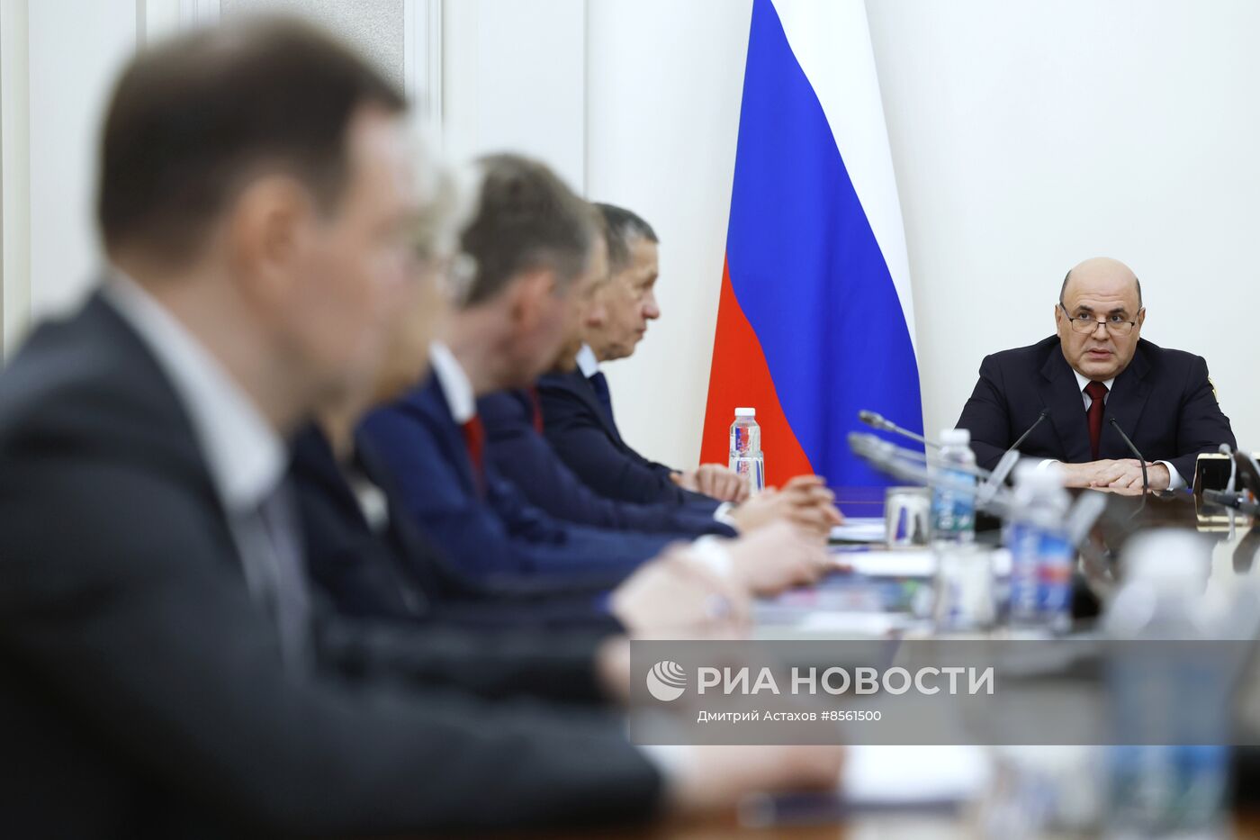 Премьер-министр РФ М. Мишустин провел совещание c вице-премьерами РФ