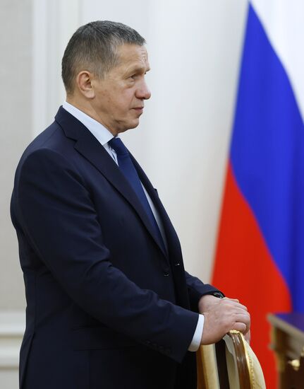 Премьер-министр РФ М. Мишустин провел совещание c вице-премьерами РФ