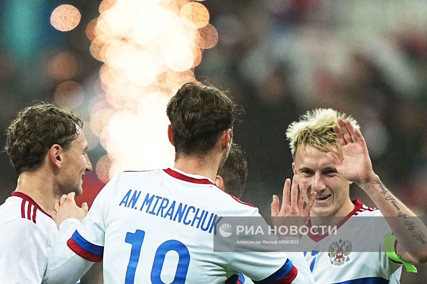 Футбол. Товарищеский матч. Россия - Куба