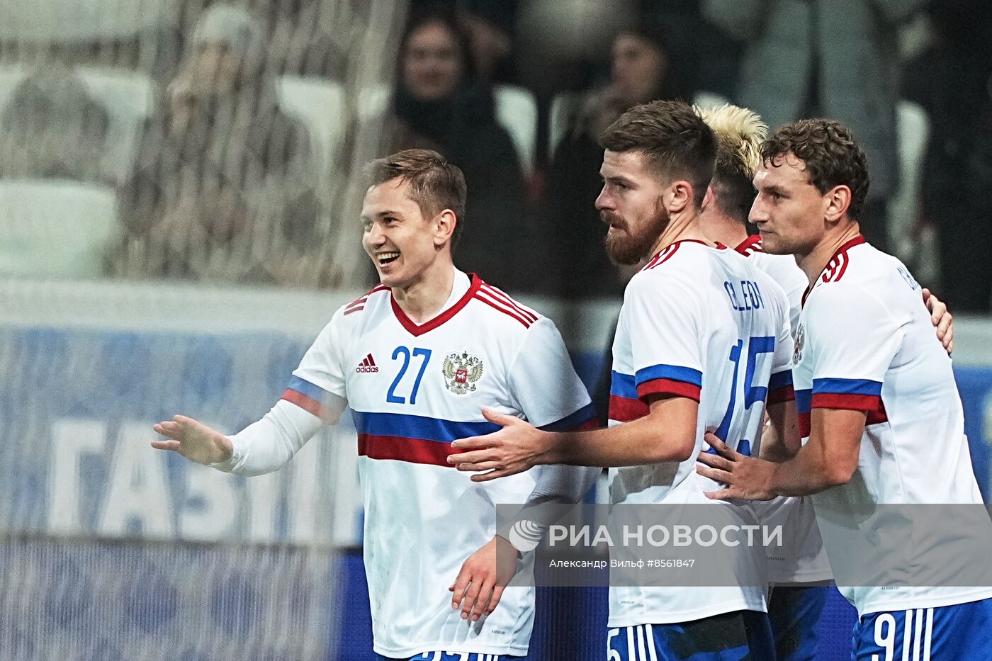 Футбол. Товарищеский матч. Россия - Куба