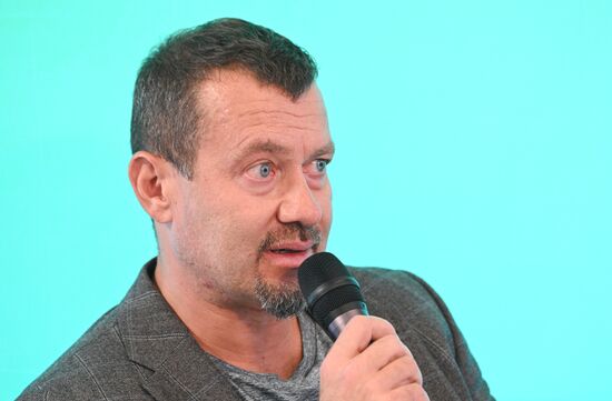 Выставка "Россия". Рынок труда: найти и удержать лучшие кадры