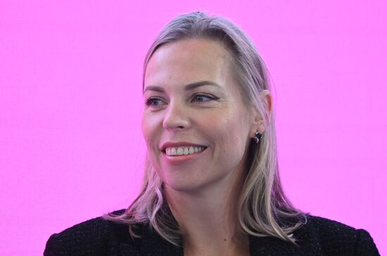 Выставка "Россия". Рынок труда: найти и удержать лучшие кадры