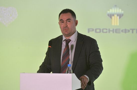 Выставка "Россия". Презентация совместного проекта НК "Роснефть" и Мостуризм
