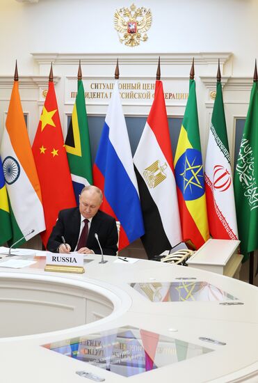 Президент РФ В. Путин принял участие во внеочередном саммите БРИКС по палестино-израильскому конфликту
