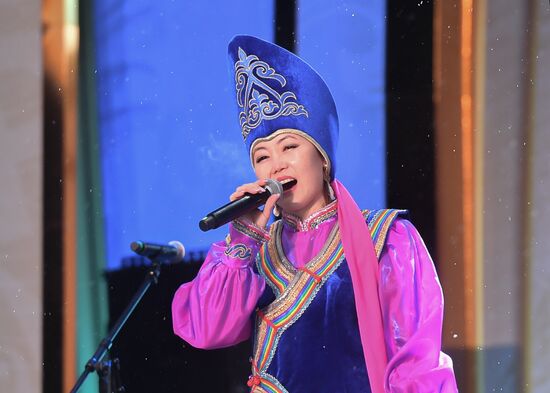 Международная выставка-форум "Россия"
Концерт ансамблей и солистов Республики Алтай "Сокровенный Алтай"
Место: Россия, Москва. Автор: Михаил Воскресенский/РИА Новости. Выставка "Россия". Республика Алтай. День региона