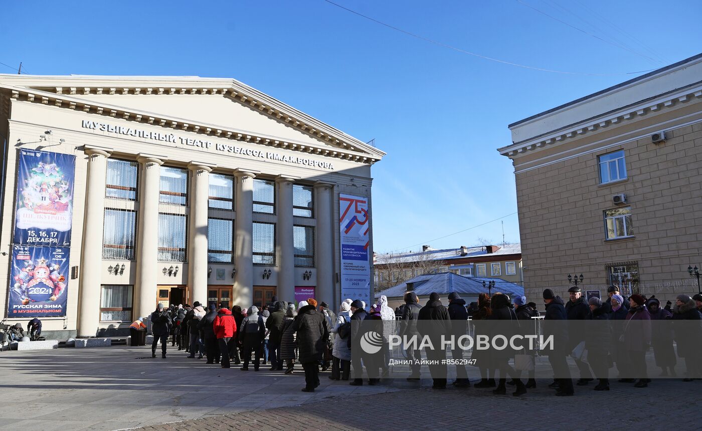 Прощание с А. Тулеевым в Кемерове