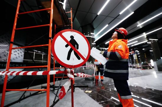 Мэр Москвы С. Собянин осмотрел ход строительства станции метро "Тютчевская"