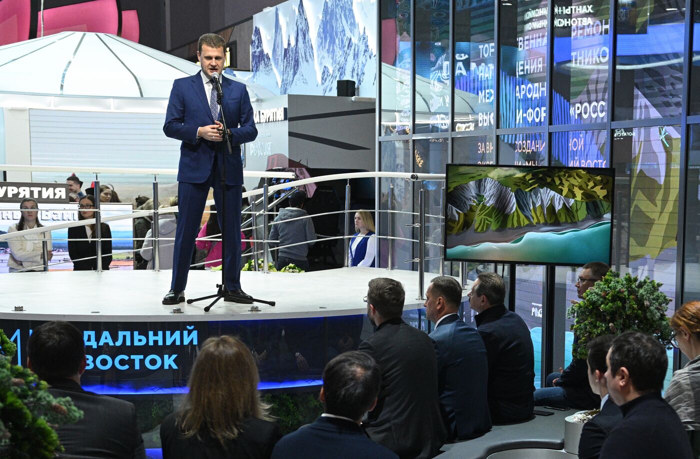 Выставка "Россия". "Второе открытие" экспозиции "Мы - Дальний Восток"