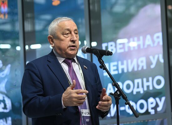 Выставка "Россия". "Второе открытие" экспозиции "Мы - Дальний Восток"