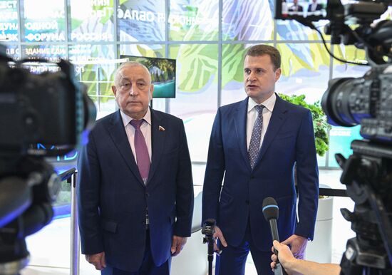 Выставка "Россия". "Второе открытие" экспозиции "Мы - Дальний Восток"