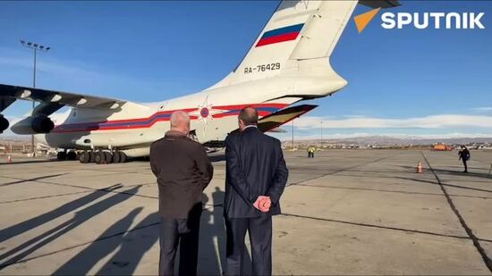В Ереване приземлился российский самолет с гуманитарным грузом