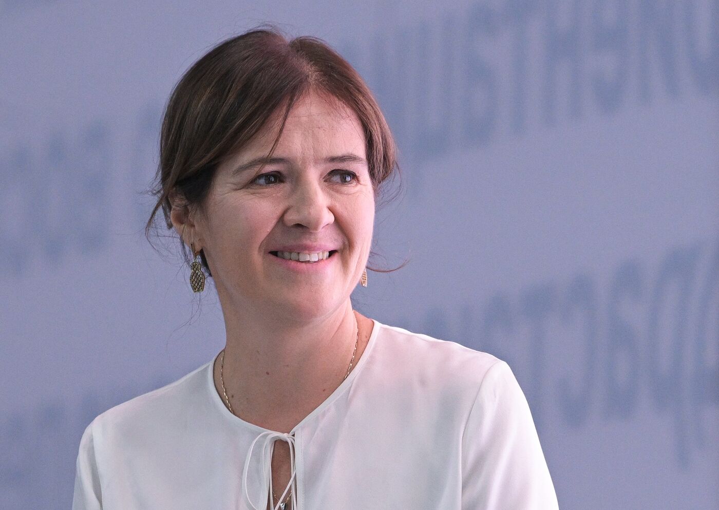 Выставка "Россия". Круглый стол "Бережливое сознание как основа профориентационного воспитания подрастающего поколения"