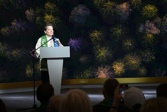 Выставка "Россия". День региона. Ханты-Мансийский автономный округ