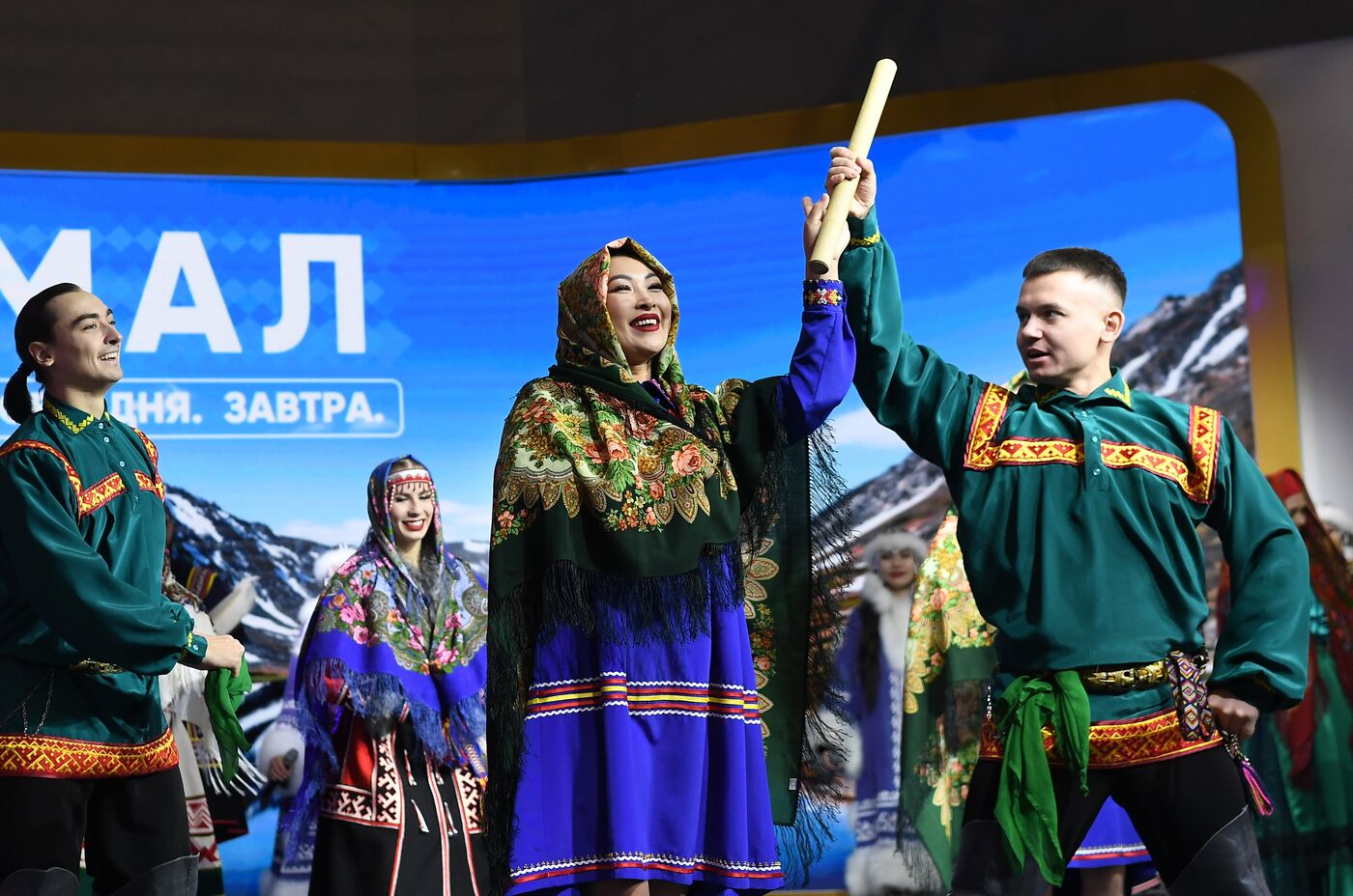 Выставка "Россия" День региона. Ямало-Ненецкий автономный округ