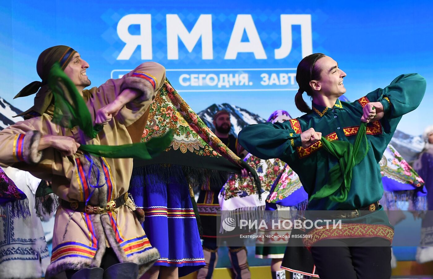 Выставка "Россия" День региона. Ямало-Ненецкий автономный округ