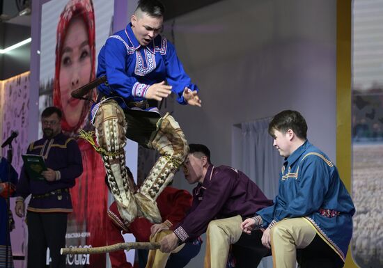 Выставка "Россия". День региона. Ханты-Мансийский автономный округ