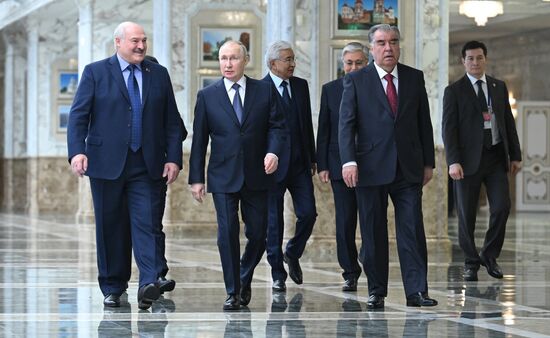 Президент РФ В. Путин принял участие в заседании Совета коллективной безопасности ОДКБ