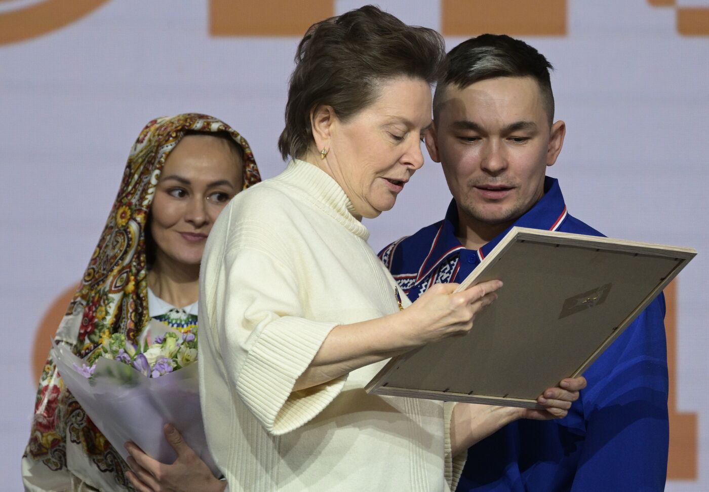 Выставка "Россия". День региона. Ханты-Мансийский автономный округ