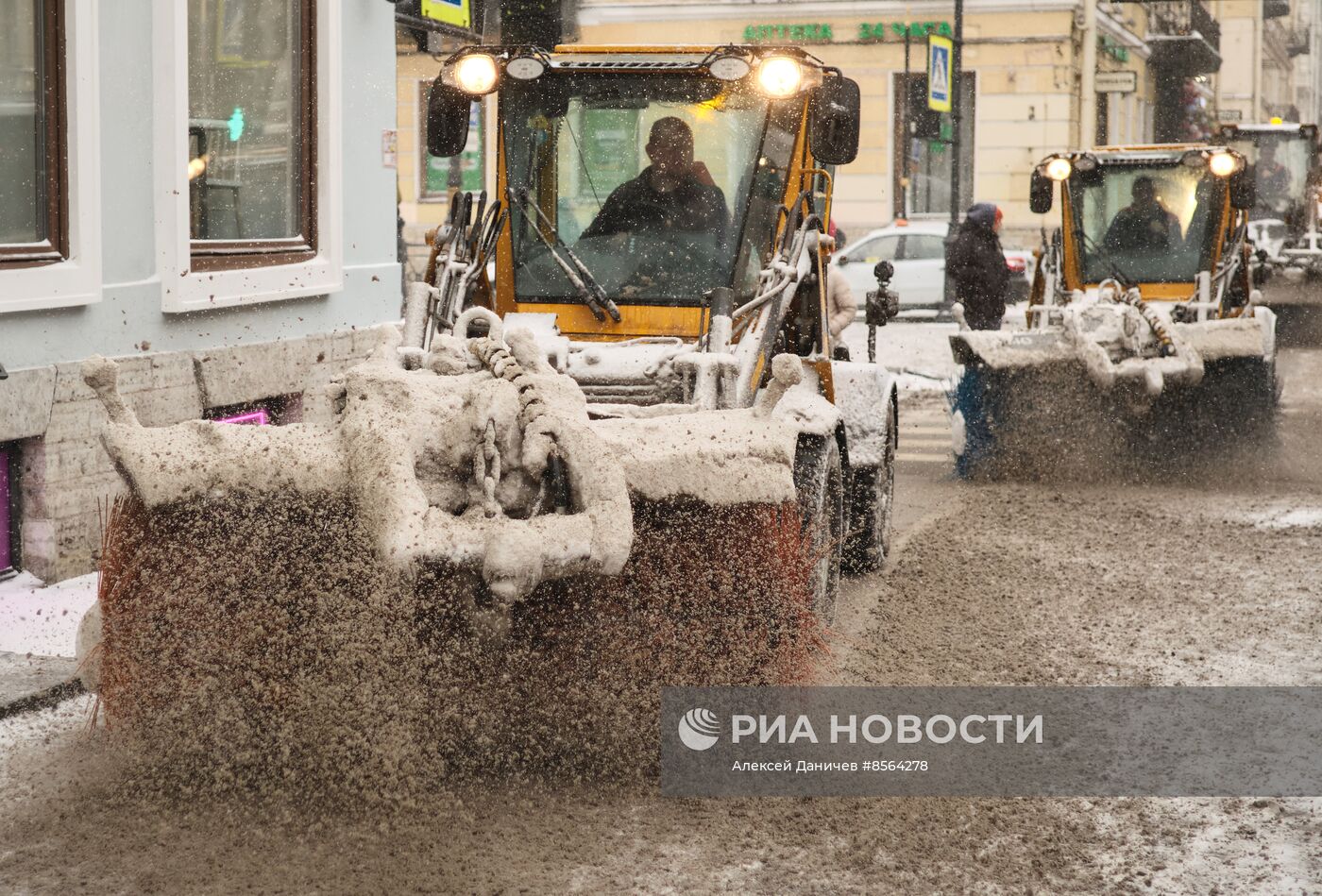 Виды зимнего Петербурга