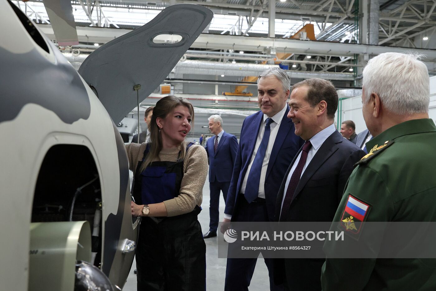 Зампред Совбеза РФ Д. Медведев посетил Центр беспилотных авиационных систем